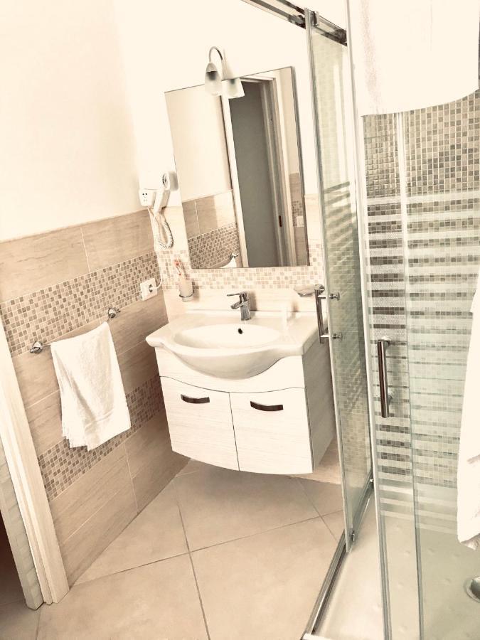 Serena Rooms ソロフラ エクステリア 写真