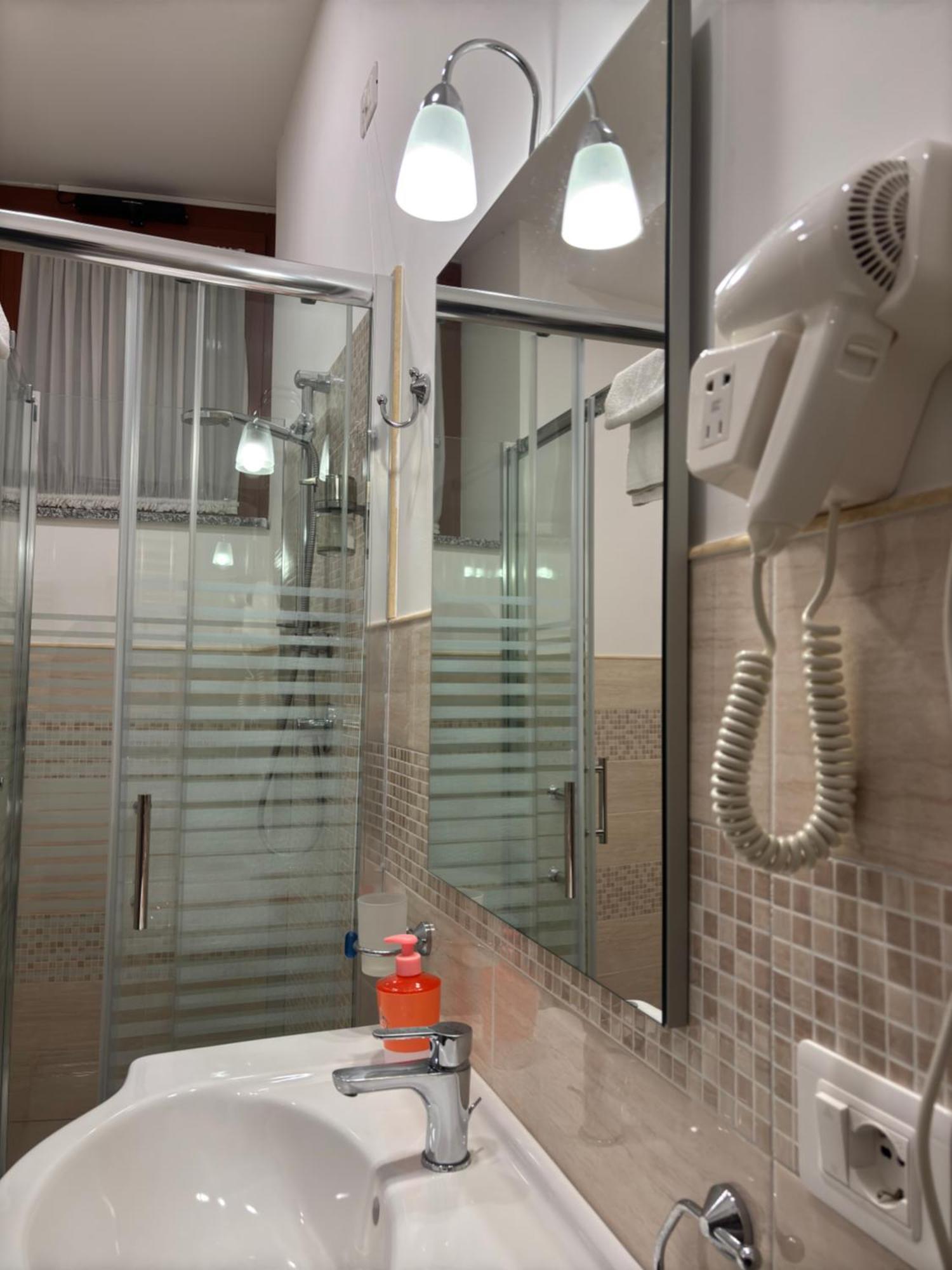 Serena Rooms ソロフラ エクステリア 写真